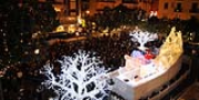 Salerno, accesa la slitta di Babbo Natale